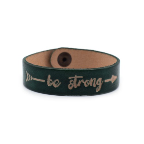 "Be strong" Ručno Rađena Kožna Narukvica - zelena